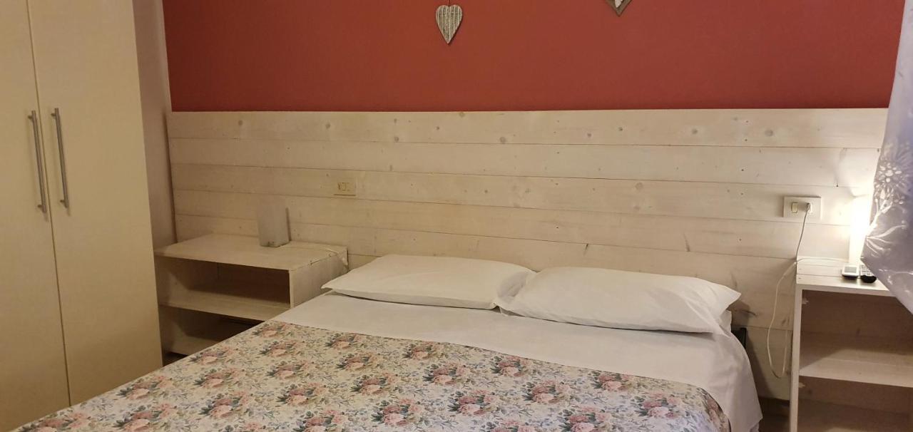 Bed And Breakfast Malo Castiglione di Ravenna Δωμάτιο φωτογραφία